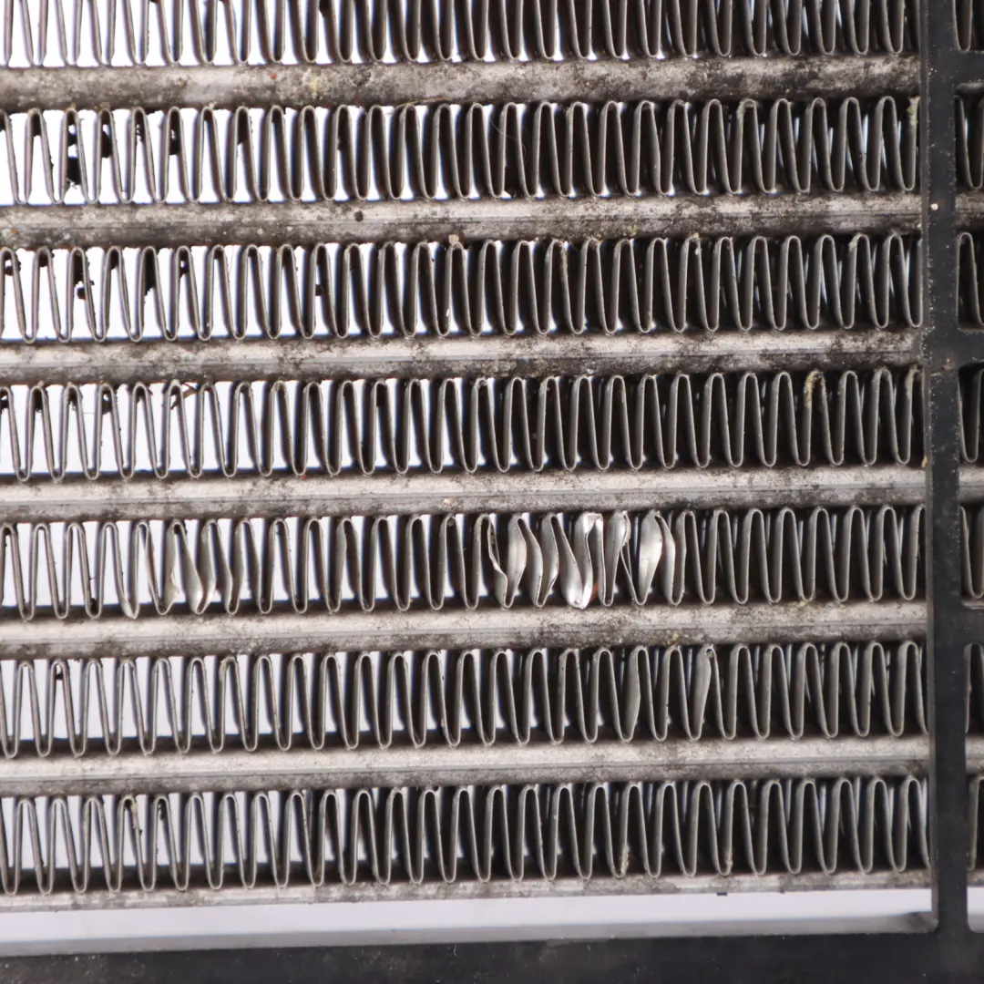 OM626 Automatic Gearbox Oil Coolant Radiator Cooler to Mercedes W205 with Part number A0995003000 Mercedes W205 OM626 Automatic Gearbox Oil Coolant Radiator Cooler - SKU A0995003000 - Part number A0995003000