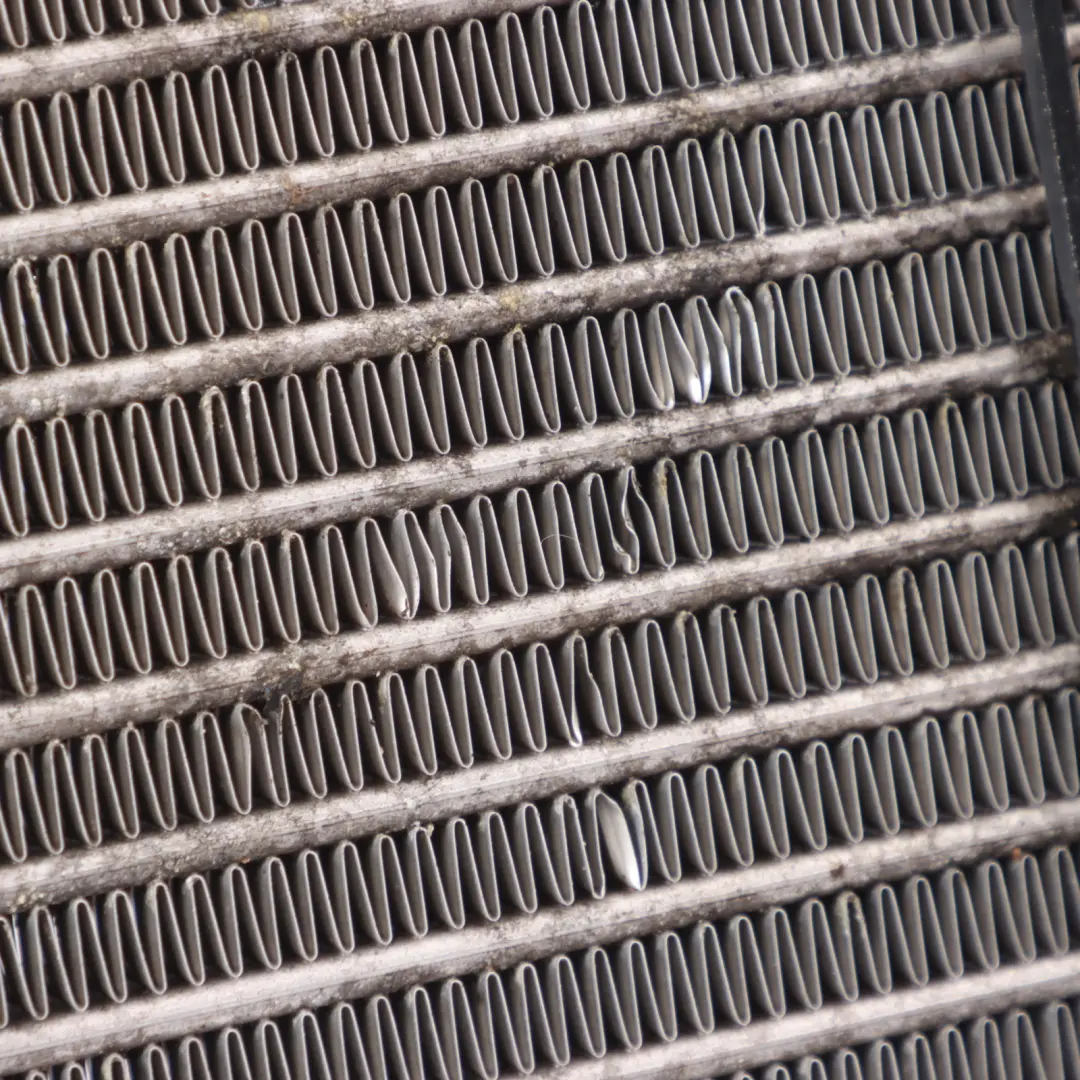 OM626 Automatic Gearbox Oil Coolant Radiator Cooler to Mercedes W205 with Part number A0995003000 Mercedes W205 OM626 Automatic Gearbox Oil Coolant Radiator Cooler - SKU A0995003000 - Part number A0995003000