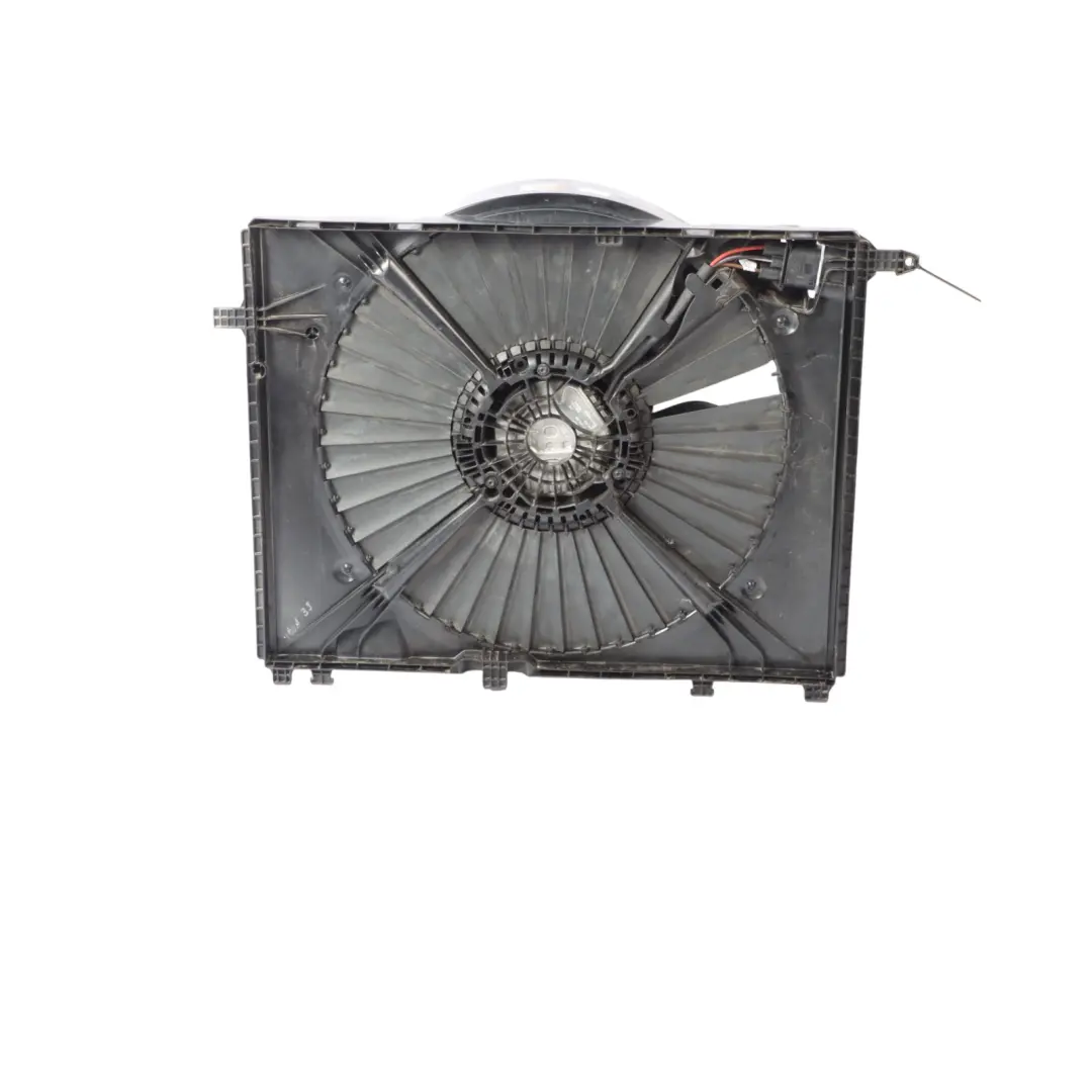  Radiator Fan Mercedes W205 OM626 Engine Cooling Fan Shroud Motor A0999060812 - SKU A0999060712 - Part number A0999060712
