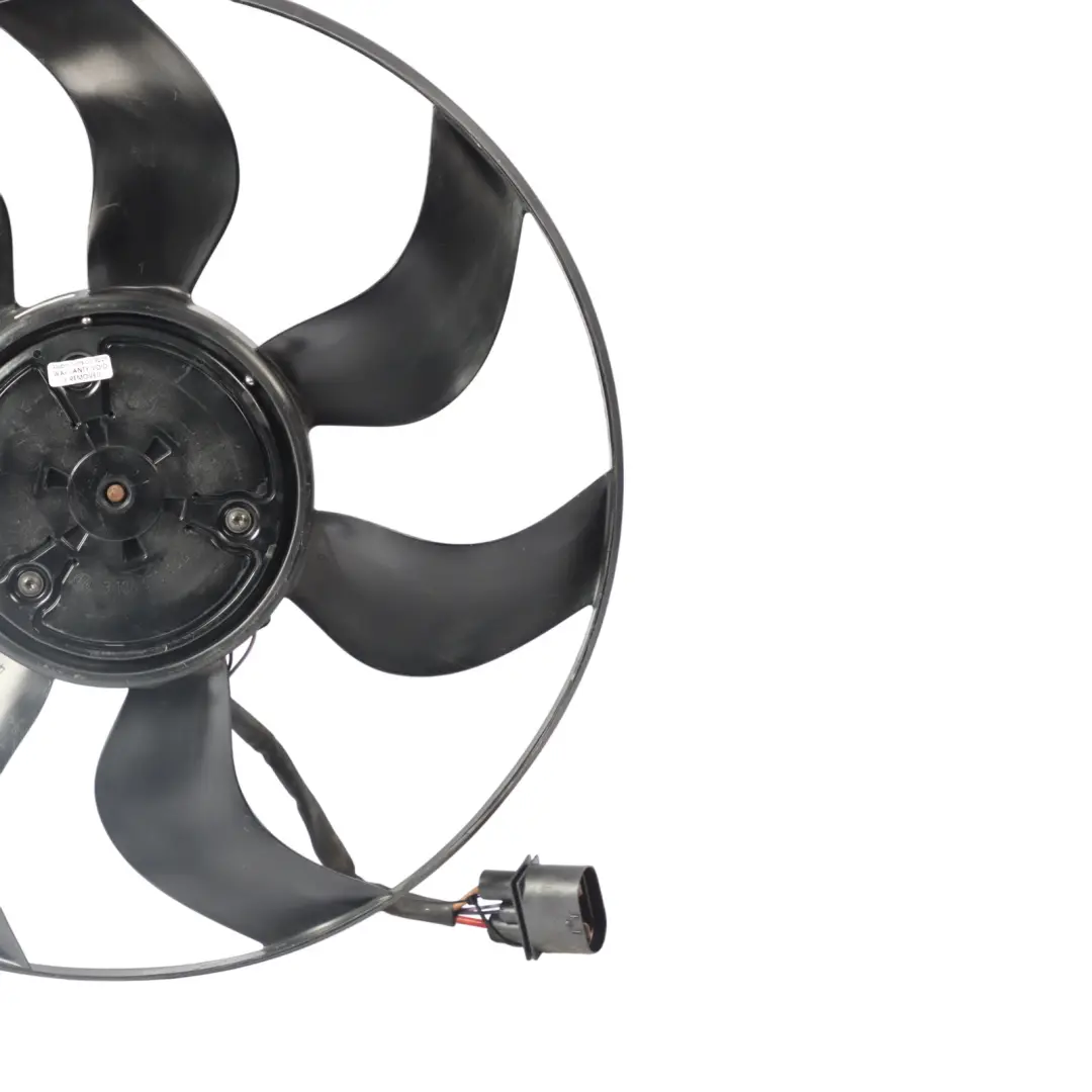 Radiator Fan Shroud Motor Engine Cooling Unit to Mercedes W205 C253 with Part number A0999061400 Mercedes W205 C253 Radiator Fan Shroud Motor Engine Cooling Unit - SKU A0999061400 - Part number A0999061400