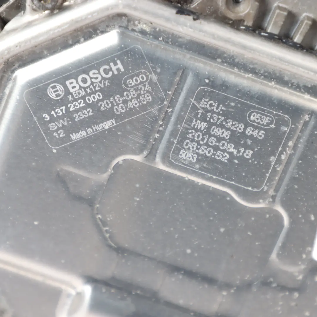 Radiator Fan Shroud Motor Engine Cooling Unit to Mercedes W205 C253 with Part number A0999061400 Mercedes W205 C253 Radiator Fan Shroud Motor Engine Cooling Unit - SKU A0999061400 - Part number A0999061400