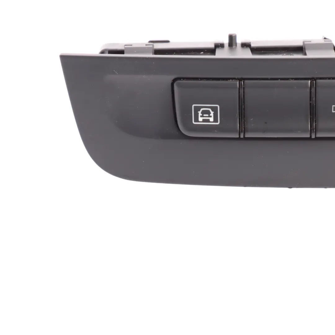 Interior Hazard Warning Button Switch Block Panel to Mercedes X156 with Part number A1569053501 Mercedes X156 Interior Hazard Warning Button Switch Block Panel - SKU A1569053501 - Part number A1569053501