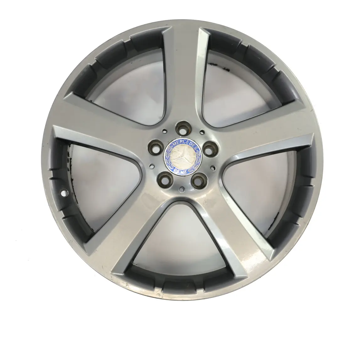 Grau Leicht metall felge 20" 8,5J ET:56 für Mercedes ML W164 mit Teilenummer A1644011102 Mercedes ML W164 Grau Leicht metall felge 20" 8,5J ET:56 - SKU A1644011102-2 - Teilenummer A1644011102