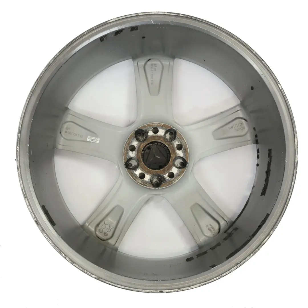 Szara felga aluminiowa 20" 8,5J ET:56 do Mercedes ML W164 o numerze A1644011102 Mercedes ML W164 Szara felga aluminiowa 20" 8,5J ET:56 - SKU A1644011102-2 - Numer Części A1644011102