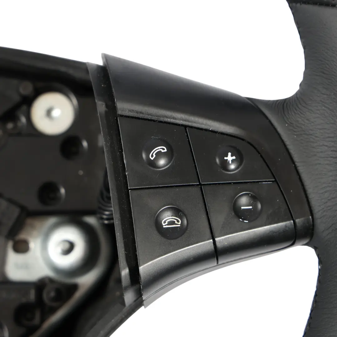 Leather Steering Wheel with Black Threads to Mercedes ML W164 NEW with Part number A1644605103 Mercedes ML W164 NEW Leather Steering Wheel with Black Threads - SKU A1644605103-1 - Part number A1644605103