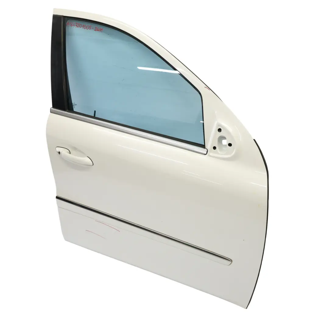 Drzwi Przednie Prawe Diamond White Biały Metalik - 799 do Mercedes ML W164 o numerze A1647201005 Mercedes ML W164 Drzwi Przednie Prawe Diamond White Biały Metalik - 799 - SKU A1647201005-DWM - Numer Części A1647201005