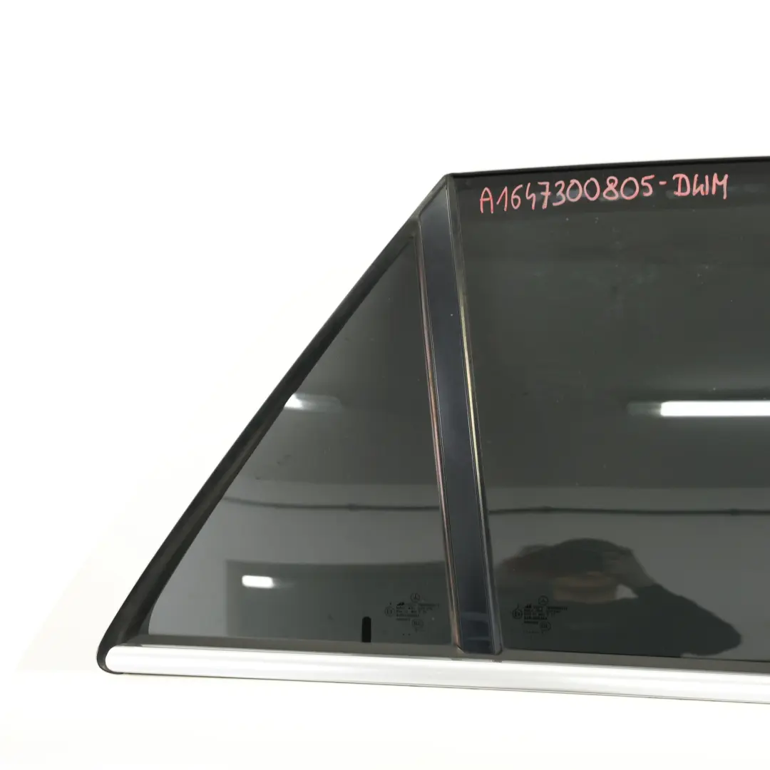 Mercedes ML W164 Porta Posteriore Destra Diamond White Bianco Metallic - 799 - SKU A1647300805-DWM - Numero di parte A1647300805