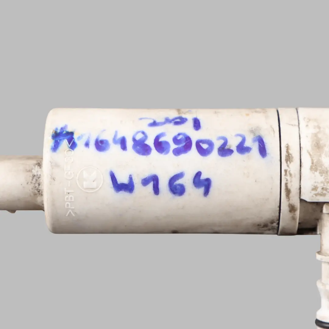 R251 Headlight Washer Jet Pump to Mercedes ML W164 GLE W166 with Part number A1648690221 Mercedes ML W164 GLE W166 R251 Headlight Washer Jet Pump - SKU A1648690221 - Part number A1648690221