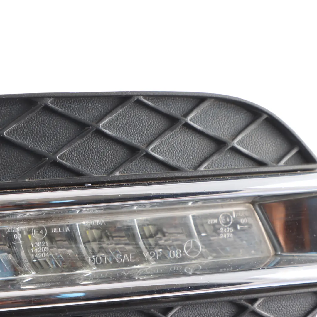 Front Bumper DRL Headlight LED Lamp Right O/S to Mercedes W164 with Part number A1648802024 Mercedes W164 Front Bumper DRL Headlight LED Lamp Right O/S - SKU A1648802024 - Part number A1648802024