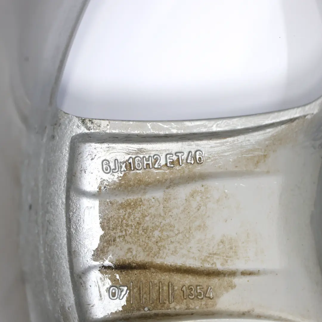 Mercedes-Benz Classe B W245 Jante en alliage 16" 6J ET:46 pour à propos du numéro de pièce A1694010302 Mercedes-Benz Classe B W245 Jante en alliage 16" 6J ET:46 - SKU A1694010302-2 - Numéro de pièce A1694010302