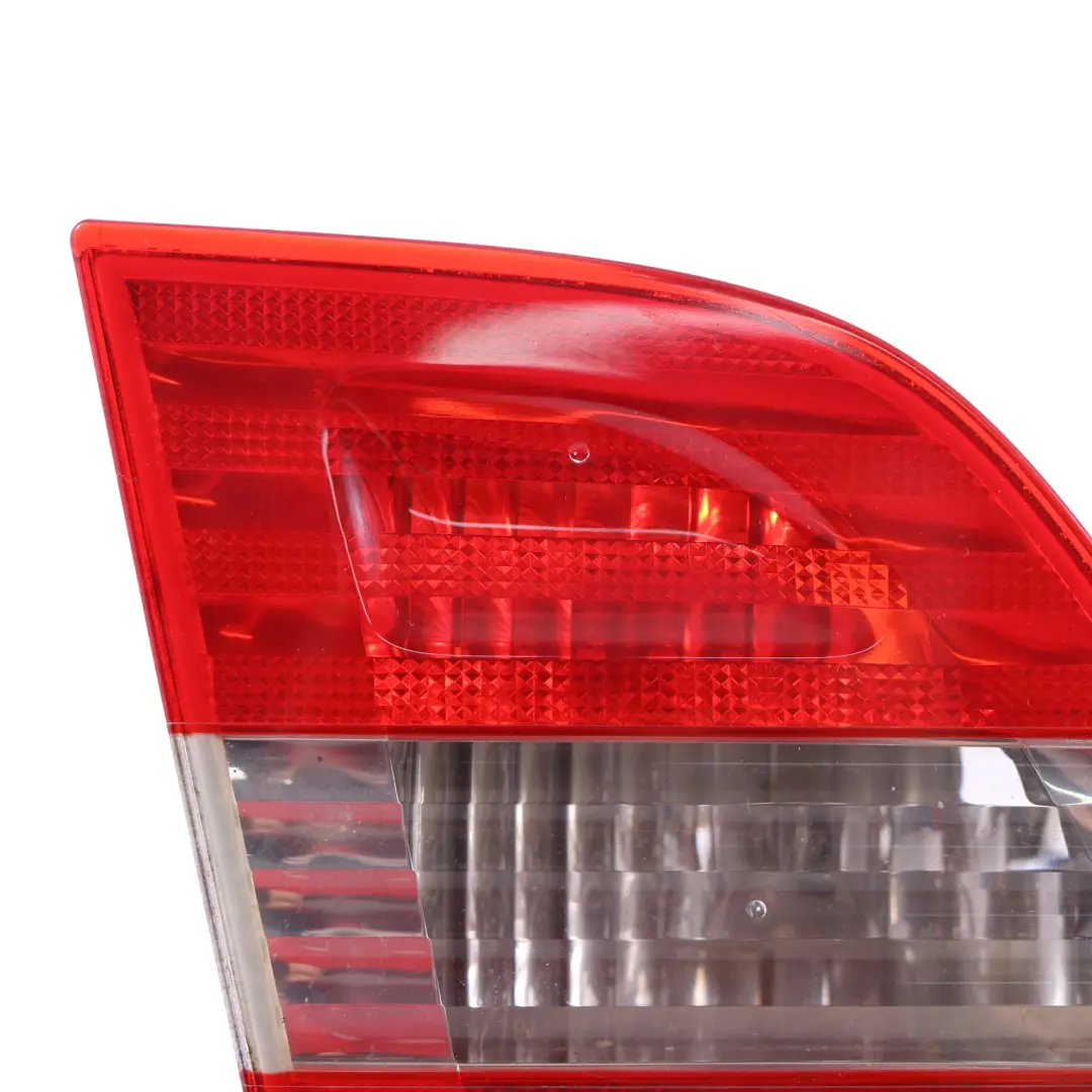 Hinten Links Innere Heckklappe Rücklicht Lampe für Mercedes W245 mit Teilenummer A1698201564 Mercedes W245 Hinten Links Innere Heckklappe Rücklicht Lampe - SKU A1698201564-2 - Teilenummer A1698201564