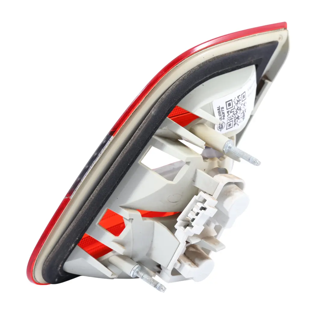 Mercedes W245 Hinten Links Innere Heckklappe Rücklicht Lampe - SKU A1698201564-2 - Teilenummer A1698201564