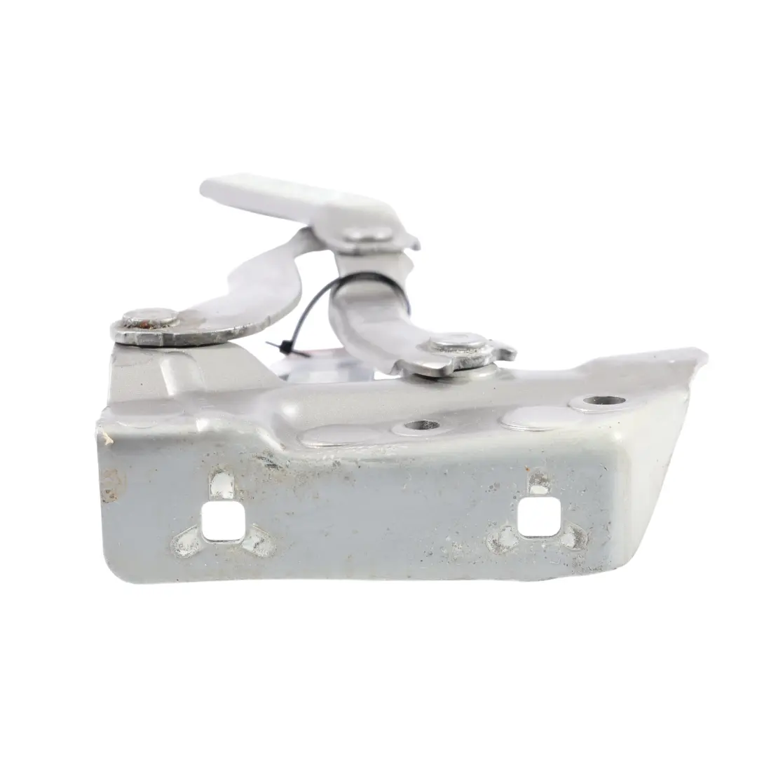 Cerniera Anteriore Cofano Destro Grigio Cometa - 748 per Mercedes W245 con numero di parte A1698800428 Mercedes W245 Cerniera Anteriore Cofano Destro Grigio Cometa - 748 - SKU A1698800428-KMG - Numero di parte A1698800428