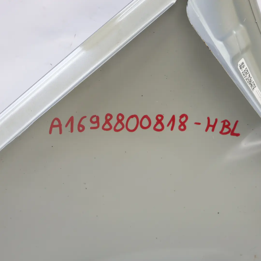 Błotnik Prawy Przedni Horizon Blue Niebieski Metalik - 391 do Mercedes W245 o numerze A1698800818 Mercedes W245 Błotnik Prawy Przedni Horizon Blue Niebieski Metalik - 391 - SKU A1698800818-HBL - Numer Części A1698800818