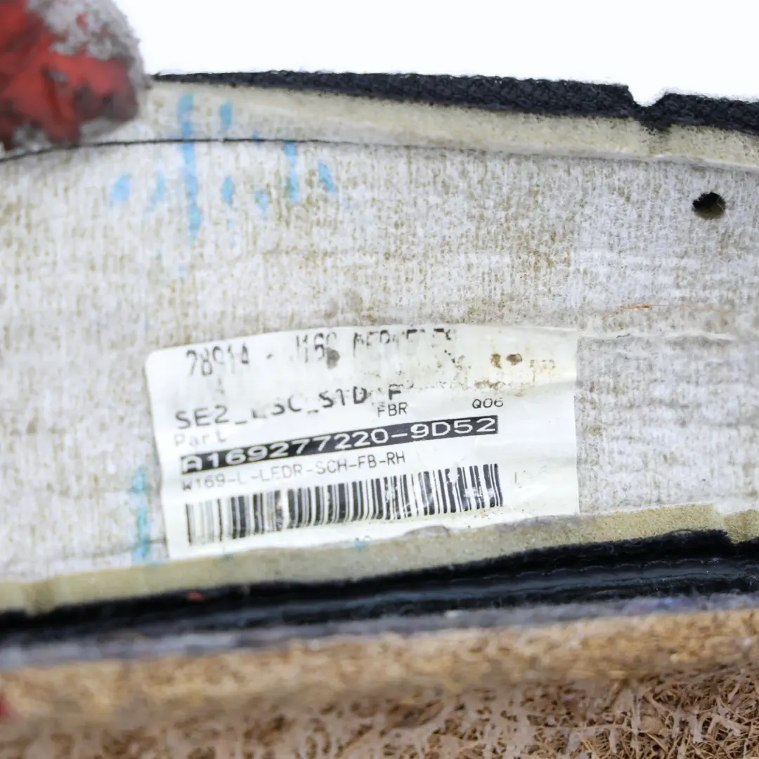 Mercedes W169 Housse Siège Avant Arrière Droite Nappa Semi Aniline - SKU A1699103847-5 - Numéro de pièce A1699103847