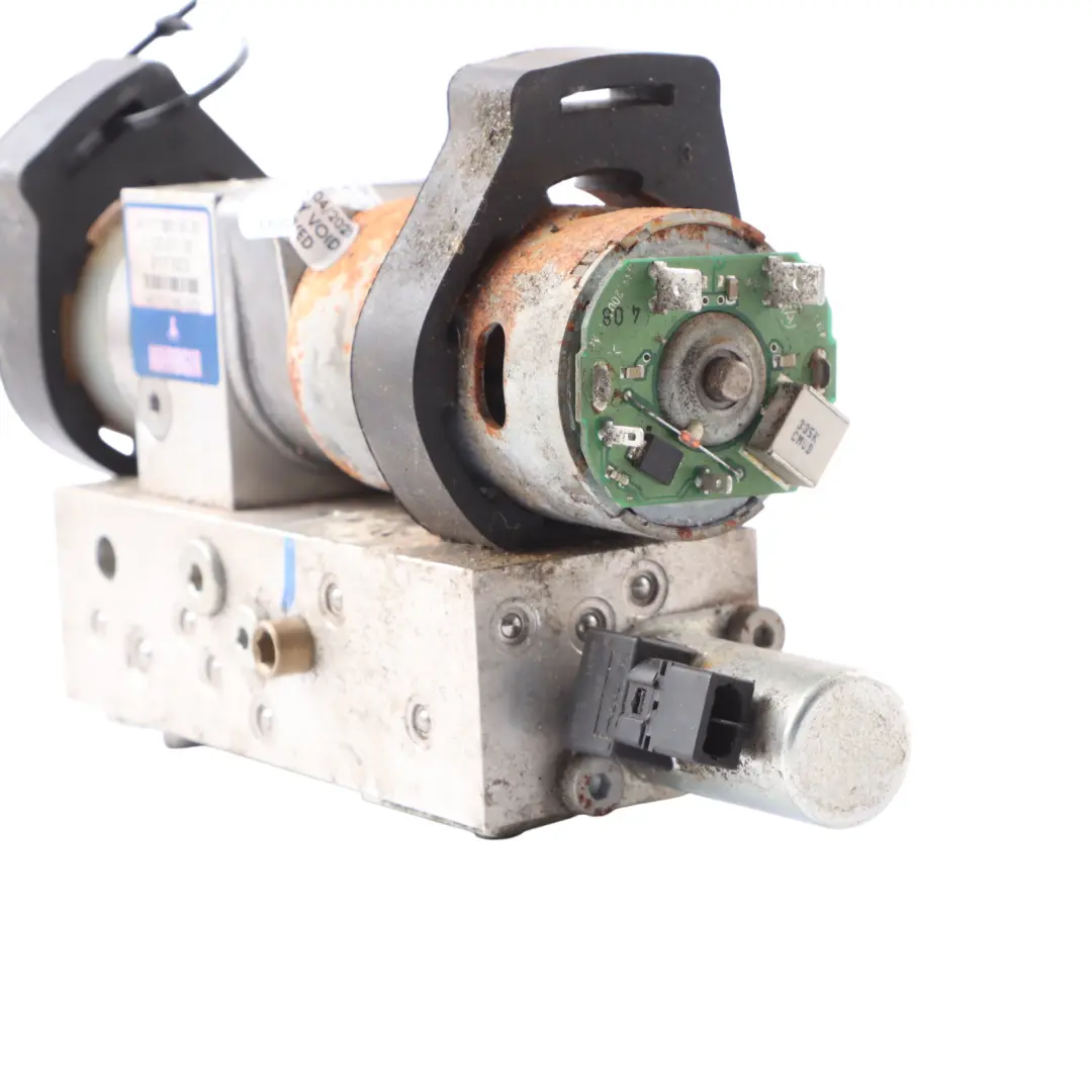 Hydraulic Unit Roof Motor Pump Top A1718000030 to Mercedes SLK R171 Convertible with Part number A1718000148 Mercedes SLK R171 Convertible Hydraulic Unit Roof Motor Pump Top A1718000030 - SKU A1718000148-3 - Part number A1718000148