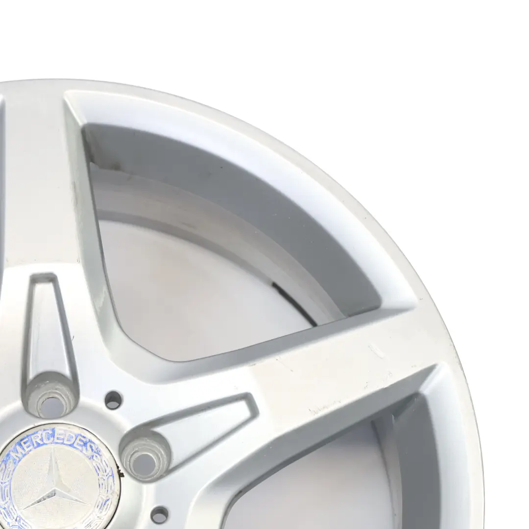 Leicht metall felge vorne silber 18" 7,5J für Mercedes SLK R172 AMG mit Teilenummer A1724012602 Mercedes SLK R172 AMG Leicht metall felge vorne silber 18" 7,5J - SKU A1724012602-1 - Teilenummer A1724012602