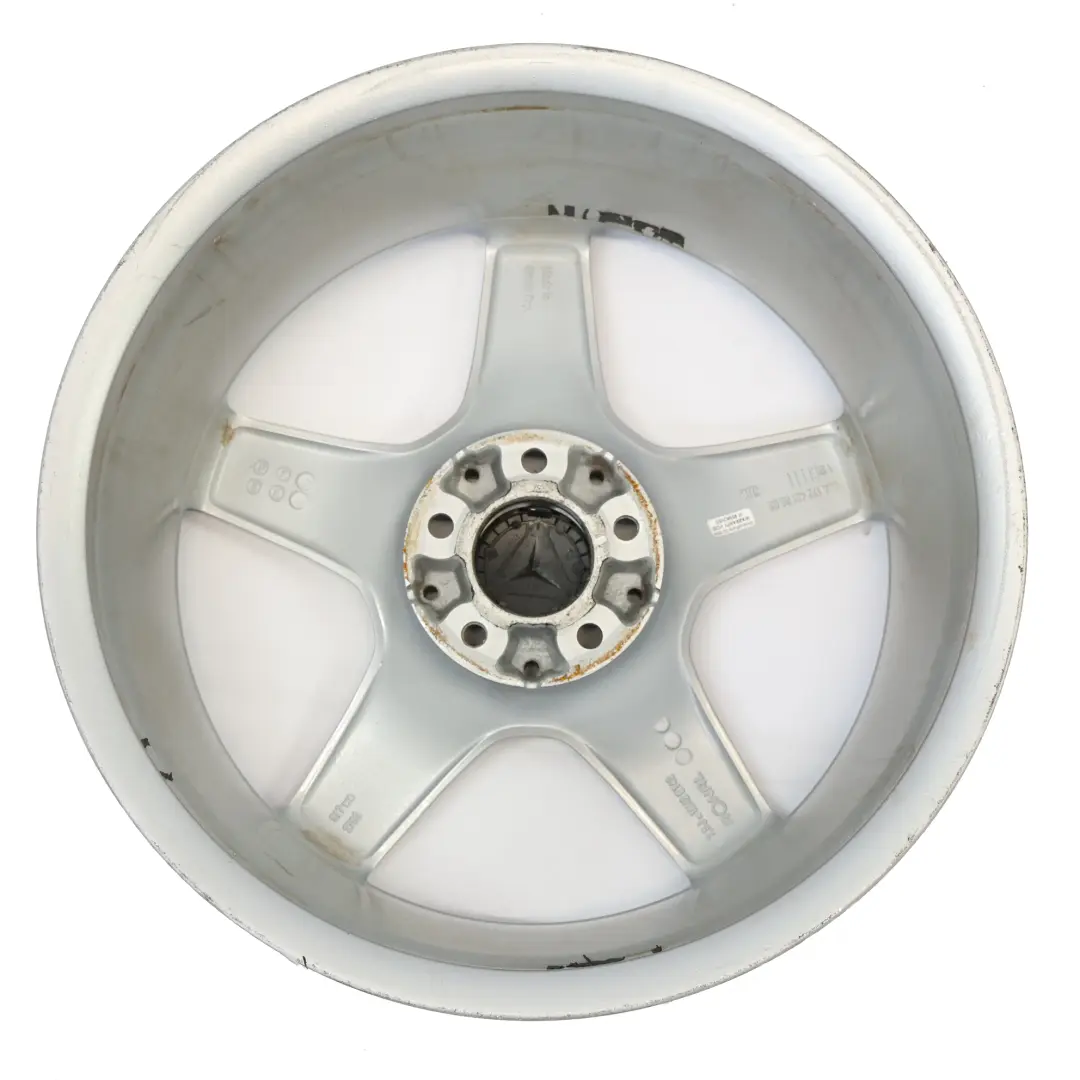 Llanta Aleación Delantera Plateada 18" 7,5J ET:42 para Mercedes SLK R172 con número de pieza A1724012602 Mercedes SLK R172 Llanta Aleación Delantera Plateada 18" 7,5J ET:42 - SKU A1724012602-3 - Número de pieza A1724012602