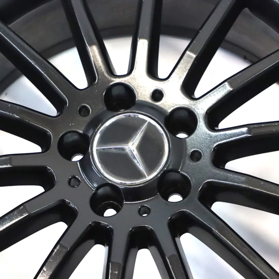Mercedes W176 W246 AMG Llanta de aleación negra 18" ET:52 7.5J - SKU A1764010200-6 - Número de pieza A1764010200