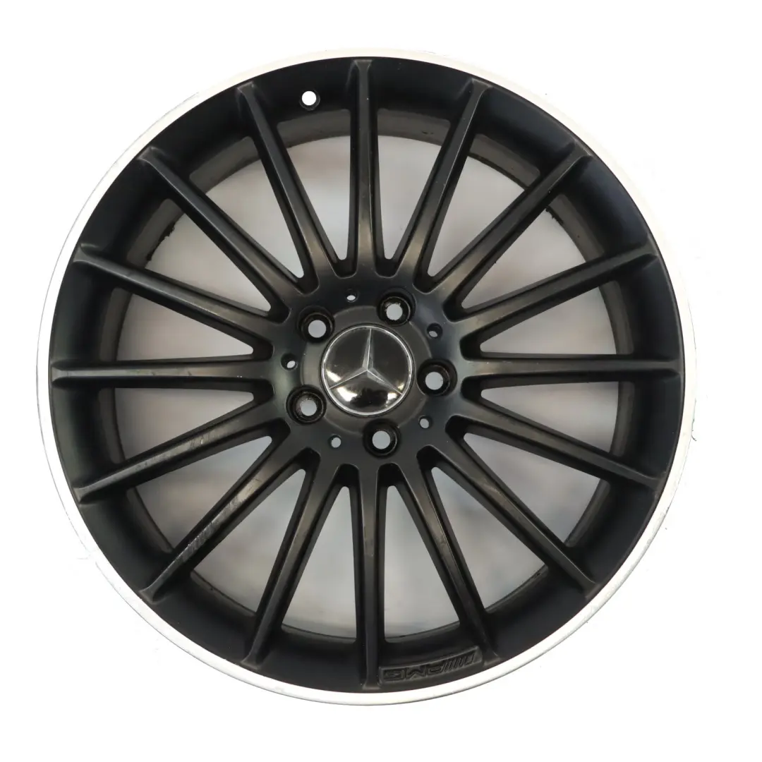 Schwarz Felge 19" 16 Speichen ET:48 8J für Mercedes C117 W176 AMG mit Teilenummer A1764010502 Mercedes C117 W176 AMG Schwarz Felge 19" 16 Speichen ET:48 8J - SKU A1764010502-2 - Teilenummer A1764010502