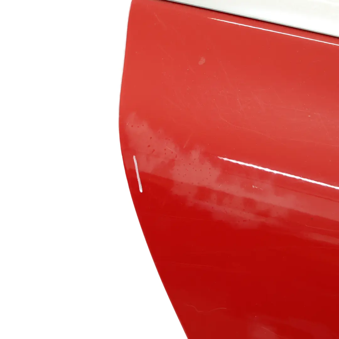 Puerta Trasera Derecha Jupiter Red Rojo - 589 para Mercedes W176 con número de pieza A1767300205 Mercedes W176 Puerta Trasera Derecha Jupiter Red Rojo - 589 - SKU A1767300205-JUR1 - Número de pieza A1767300205