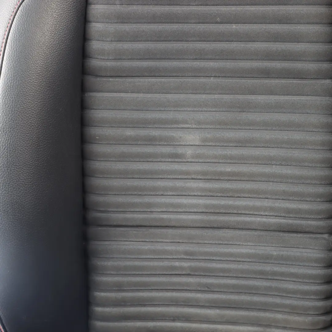 Fotel Przód Prawo Materiał Imitacja Skóry Mikrofibra Czarny do Mercedes W176 o numerze A1769109201 Mercedes W176 Fotel Przód Prawo Materiał Imitacja Skóry Mikrofibra Czarny - SKU A1769109201-2 - Numer Części A1769109201