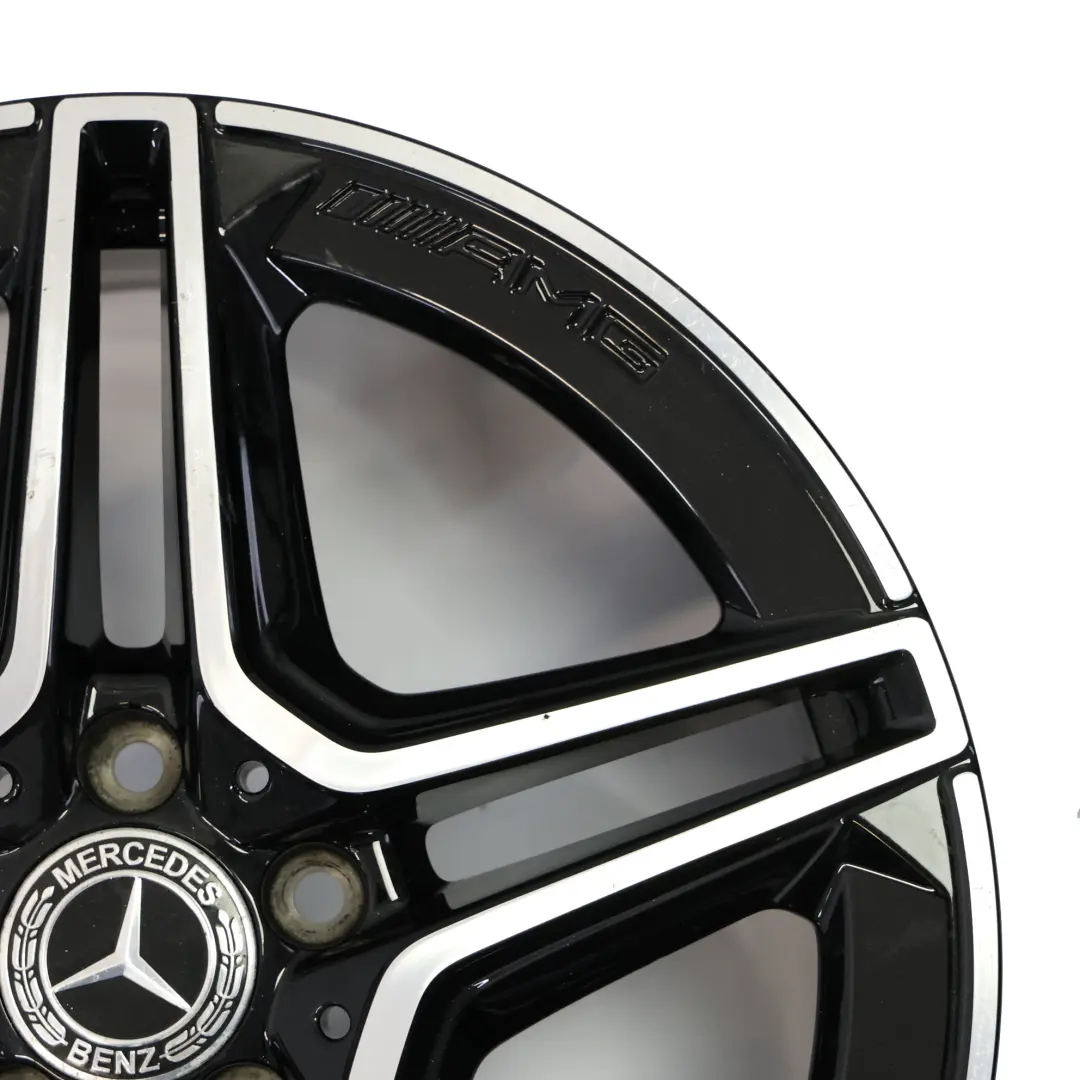 Llanta aleación Mercedes W177 V177 AMG 5 radios dobles 18" 7,5J para con número de pieza A1774011500 Llanta aleación Mercedes W177 V177 AMG 5 radios dobles 18" 7,5J - SKU A1774011500-2 - Número de pieza A1774011500