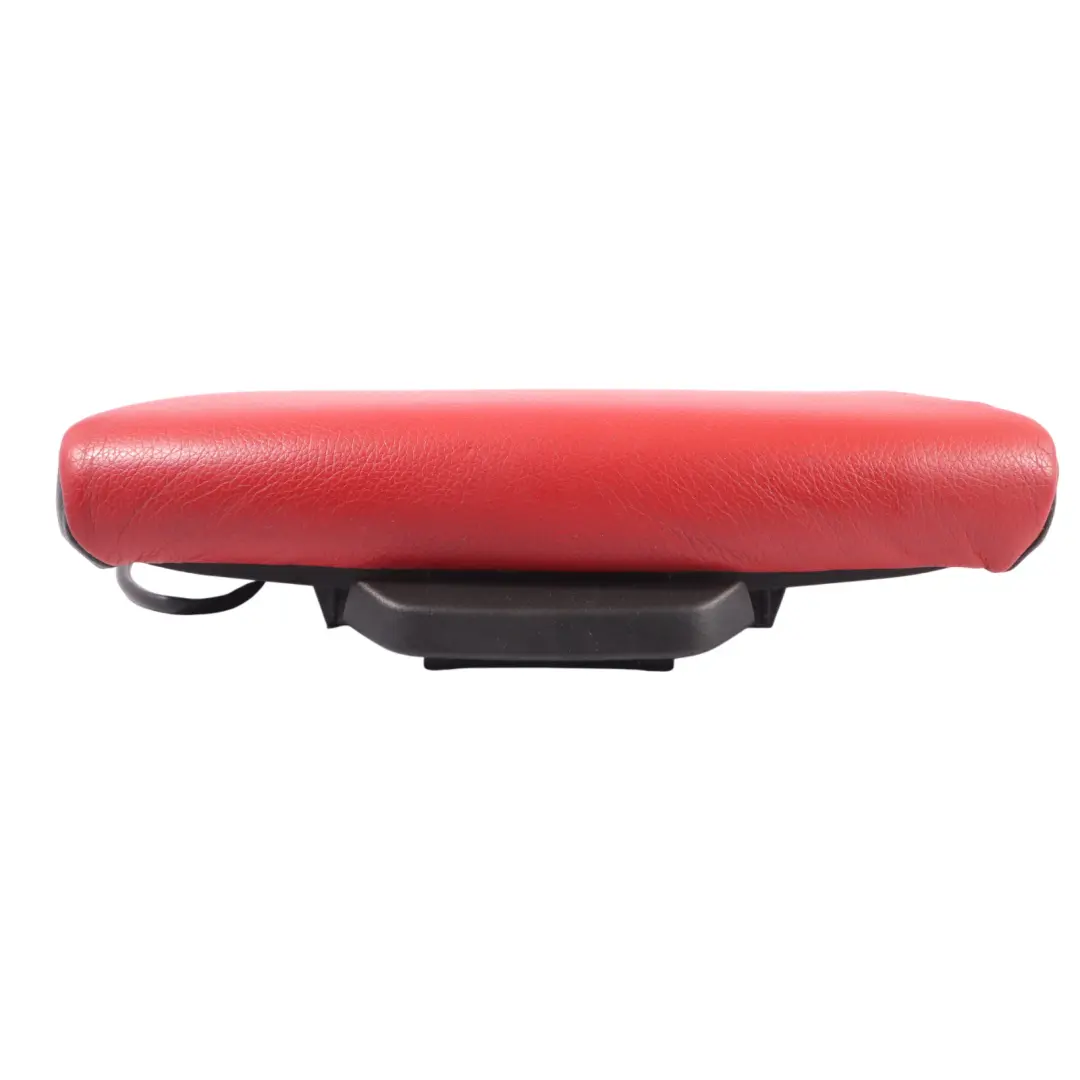 Asiento Delantero Soporte Muslo Rojo Izquierdo Derecho para Mercedes W177 con número de pieza A1779109902 Mercedes W177 Asiento Delantero Soporte Muslo Rojo Izquierdo Derecho - SKU A1779109902 - Número de pieza A1779109902