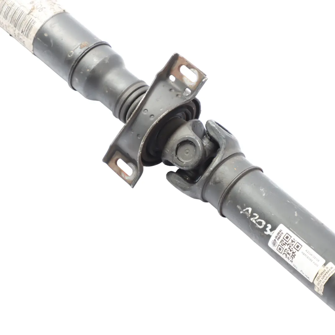 Propshaft OM646 Diesel Prop Shaft Automatic to Mercedes W203 Drive with Part number A2034108106 Mercedes W203 Drive Propshaft OM646 Diesel Prop Shaft Automatic - SKU A2034108106 - Part number A2034108106