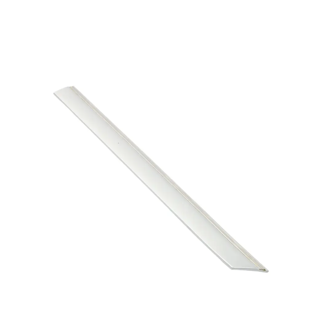 Moldura De Puerta Mercedes W203 Moldura Trasera Izquierda Brilliant Silver - 744 para con número de pieza A2036905162 Moldura De Puerta Mercedes W203 Moldura Trasera Izquierda Brilliant Silver - 744 - SKU A2036905162-BRS - Número de pieza A2036905162