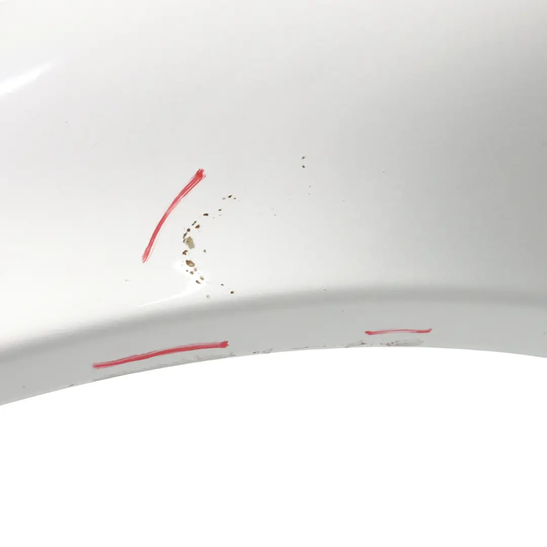 Przedni Lewy Panel Boczny Błotnik Błyszczący Srebrny - 744 do Mercedes W203 o numerze A2038800118 Mercedes W203 Przedni Lewy Panel Boczny Błotnik Błyszczący Srebrny - 744 - SKU A2038800118-BRS - Numer Części A2038800118