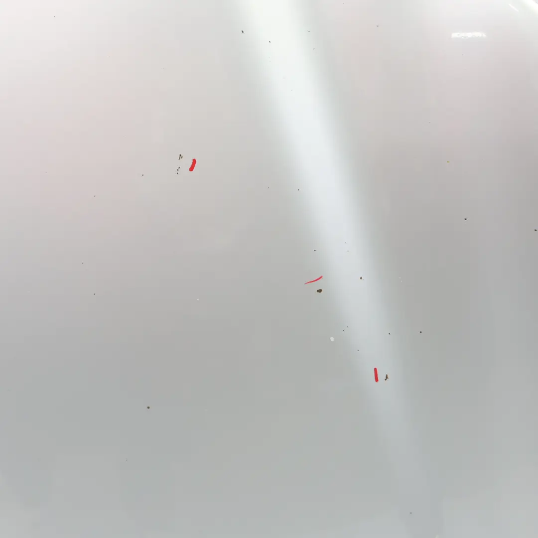 Maska Pokrywa Silnika Brilliant Silver Metallic - 9744 do Mercedes W203 o numerze A2038800157 Mercedes W203 Maska Pokrywa Silnika Brilliant Silver Metallic - 9744 - SKU A2038800157-BRS - Numer Części A2038800157