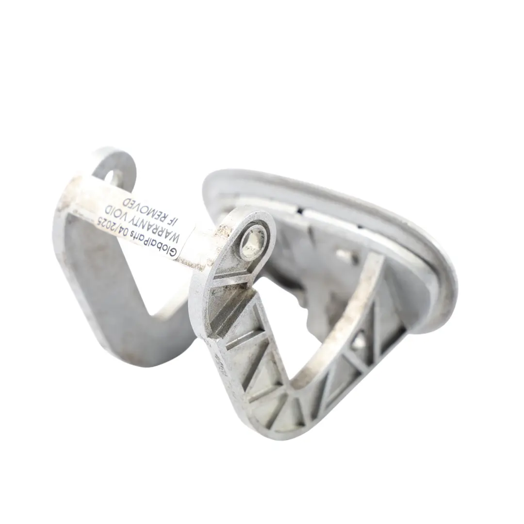 Cuffia Lavafari Anteriore Sinistra Argento Brillante 9744 per Mercedes W203 con numero di parte A2038800705 Mercedes W203 Cuffia Lavafari Anteriore Sinistra Argento Brillante 9744 - SKU A2038800705-BRS - Numero di parte A2038800705