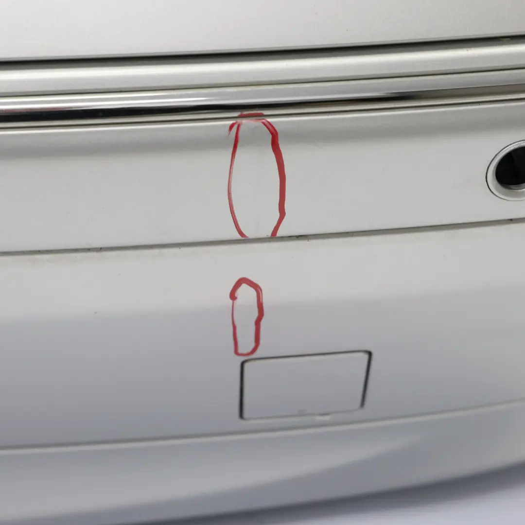 Zderzak Tylny Sport Brilliant Silver Srebrny Metalik - 744 do Mercedes W203 o numerze A2038853925 Mercedes W203 Zderzak Tylny Sport Brilliant Silver Srebrny Metalik - 744 - SKU A2038853925-BRS - Numer Części A2038853925