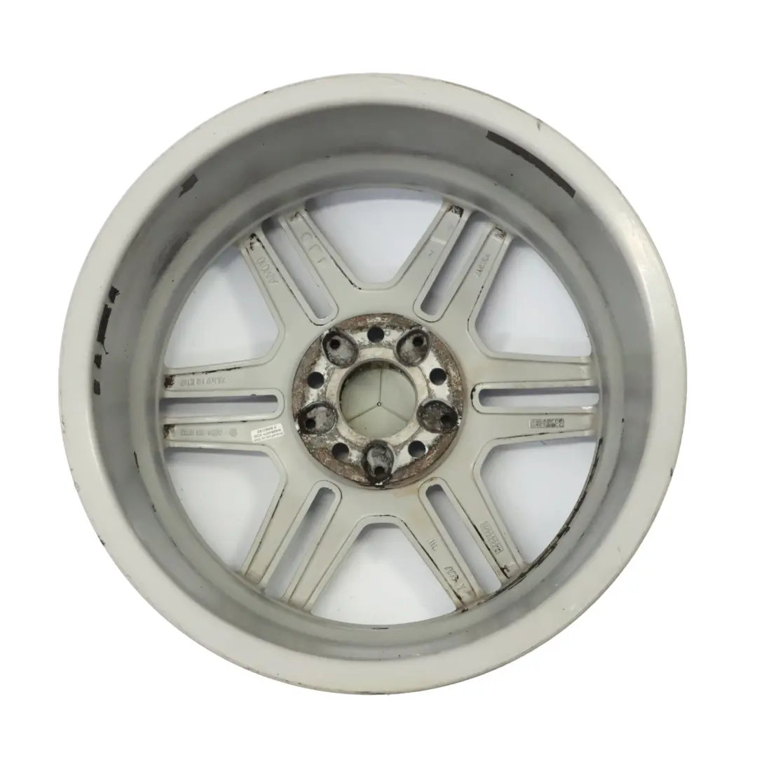 C-Klasse W204 AMG Silber Alufelge Alu Felge 17" 7,5J ET:47 für Mercedes mit Teilenummer A2044014502 Mercedes C-Klasse W204 AMG Silber Alufelge Alu Felge 17" 7,5J ET:47 - SKU A2044014502-2 - Teilenummer A2044014502