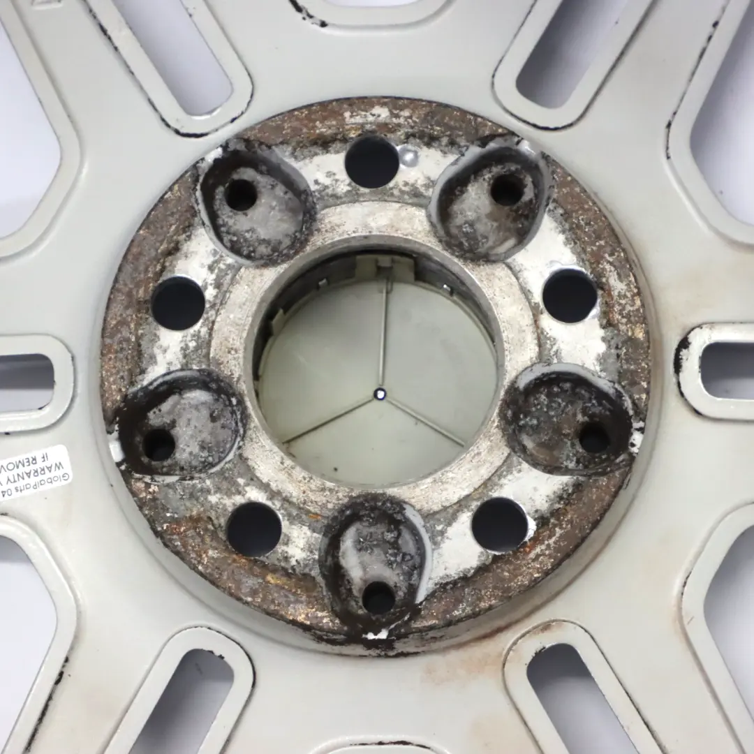 C-Klasse W204 AMG Silber Alufelge Alu Felge 17" 7,5J ET:47 für Mercedes mit Teilenummer A2044014502 Mercedes C-Klasse W204 AMG Silber Alufelge Alu Felge 17" 7,5J ET:47 - SKU A2044014502-2 - Teilenummer A2044014502