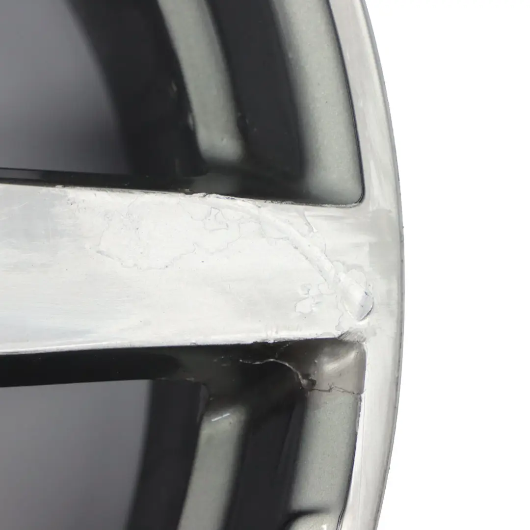 7-Speichen AMG Leichtmetallfelge Vorne 18" 8,5J ET:54 für Mercedes W204 mit Teilenummer A2044019902 Mercedes W204 7-Speichen AMG Leichtmetallfelge Vorne 18" 8,5J ET:54 - SKU A2044019902-2 - Teilenummer A2044019902