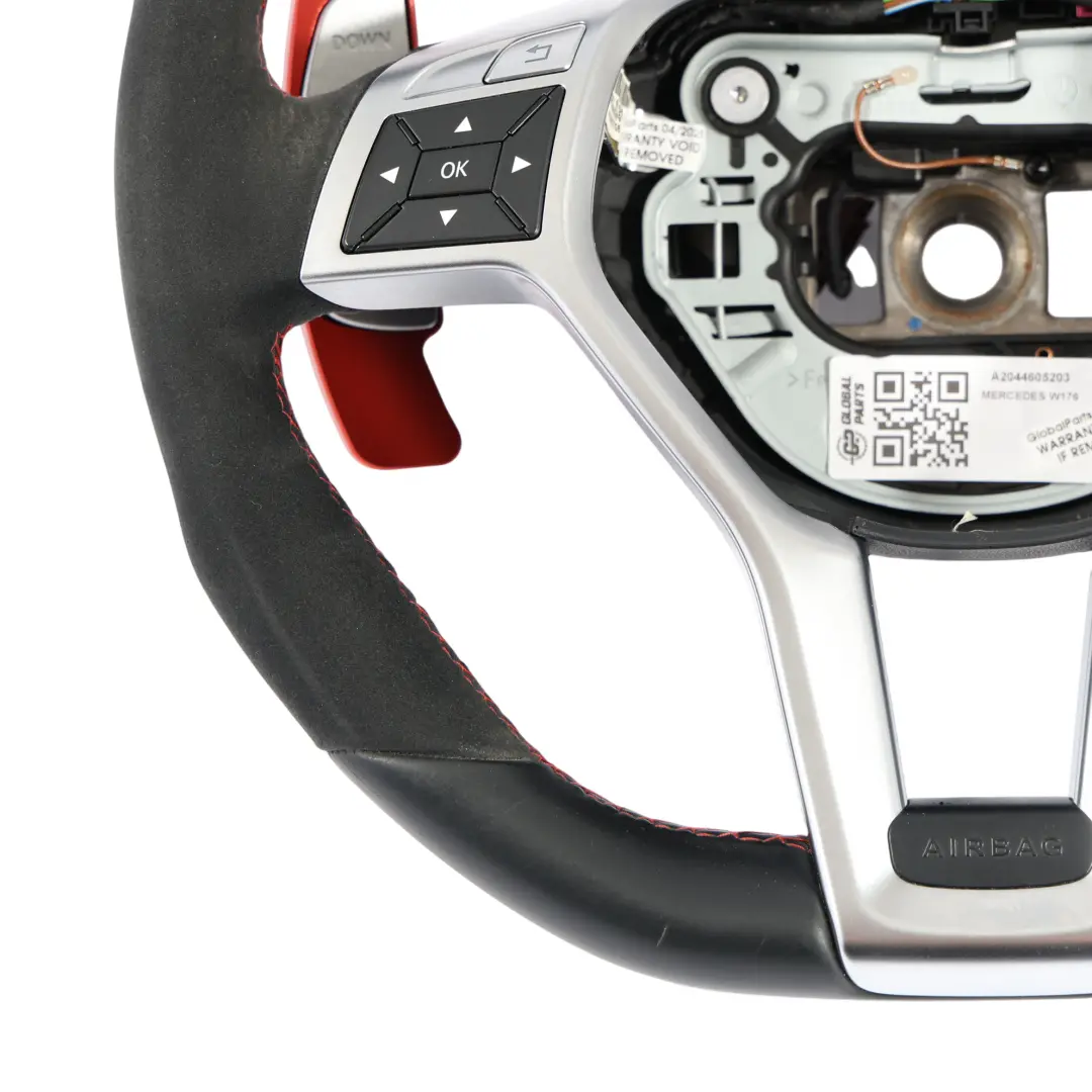 Nero Pelle Alcantara Cambio al Volante per Volante Mercedes C117 W176 C204 con numero di parte A2044605203 Volante Mercedes C117 W176 C204 Nero Pelle Alcantara Cambio al Volante - SKU A2044605203 - Numero di parte A2044605203