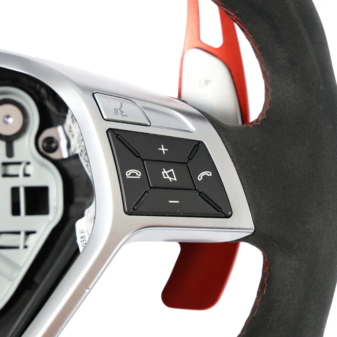 Lenkrad Mercedes C117 W176 C204 Schwarz Leder Alcantara Schaltwippen für mit Teilenummer A2044605203 Lenkrad Mercedes C117 W176 C204 Schwarz Leder Alcantara Schaltwippen - SKU A2044605203 - Teilenummer A2044605203