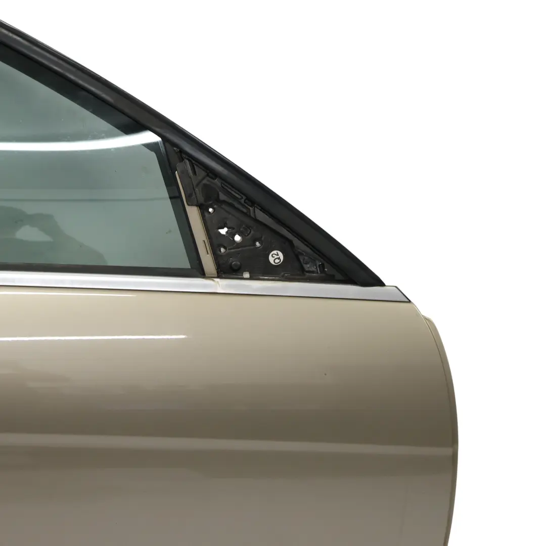 Mercedes W204 Puerta Delantera Derecha Revestimiento Sanidine Beige - 798 - SKU A2047206000-SAN - Número de pieza A2047206000