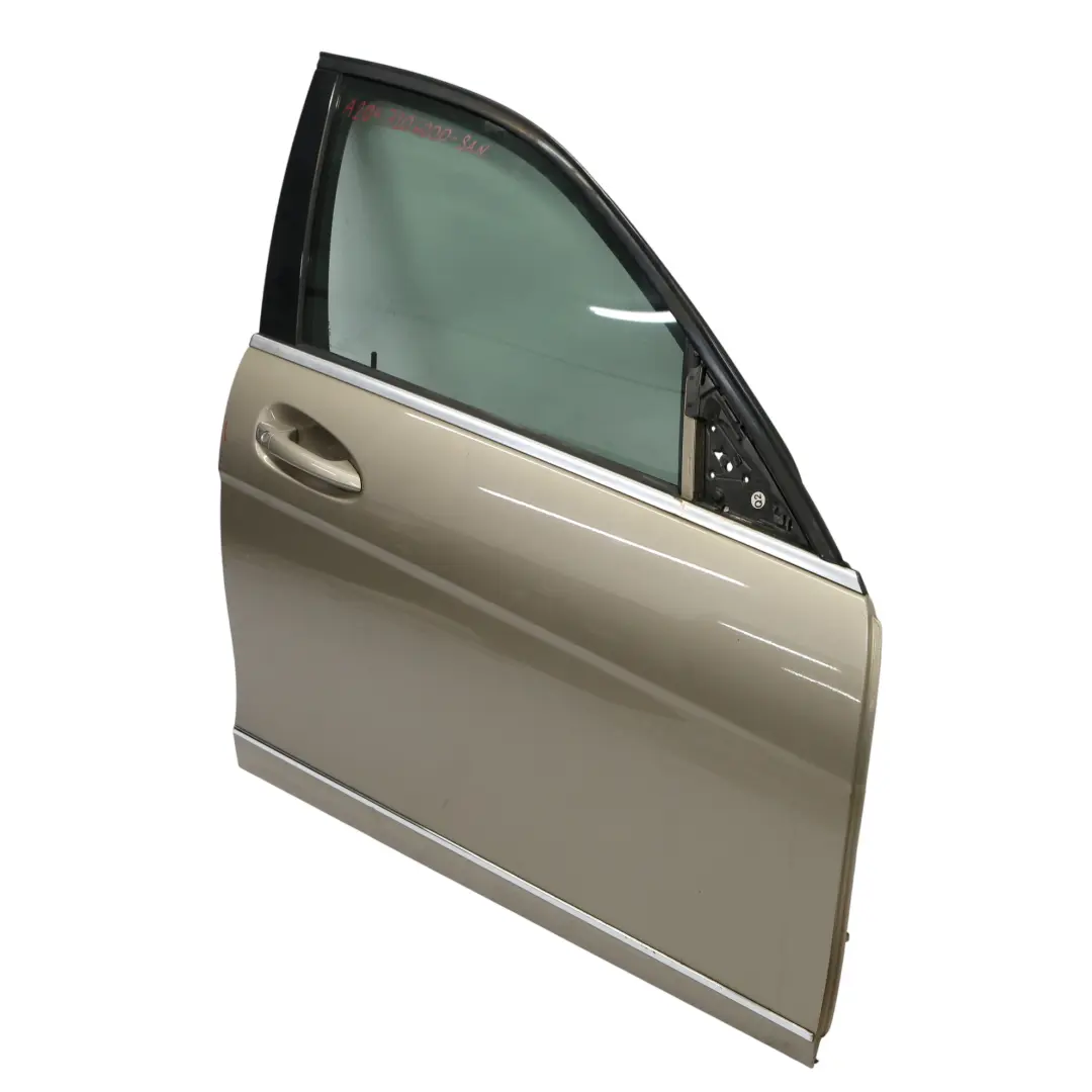 Mercedes W204 Puerta Delantera Derecha Revestimiento Sanidine Beige - 798 - SKU A2047206000-SAN - Número de pieza A2047206000