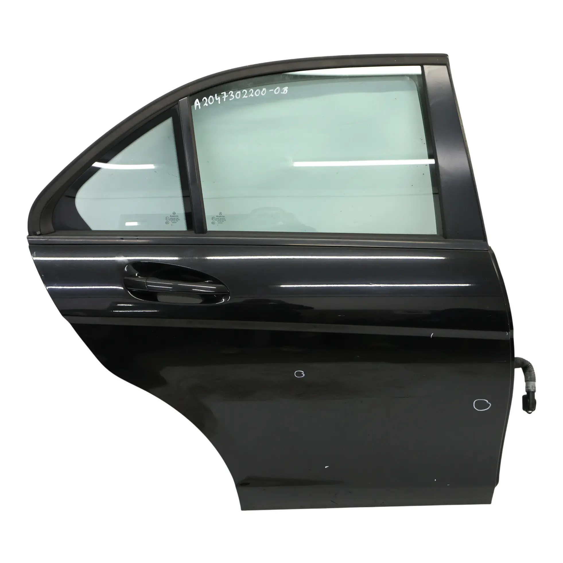 Mercedes W204 Saloon Door Rear Right O/S Obsidian Black Metallic - 197