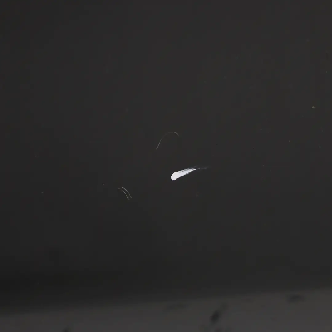 Drzwi Prawy Tył Obsidian Black Czarny Metalik - 197 do Mercedes W204 o numerze A2047302200 Mercedes W204 Drzwi Prawy Tył Obsidian Black Czarny Metalik - 197 - SKU A2047302200-OB - Numer Części A2047302200