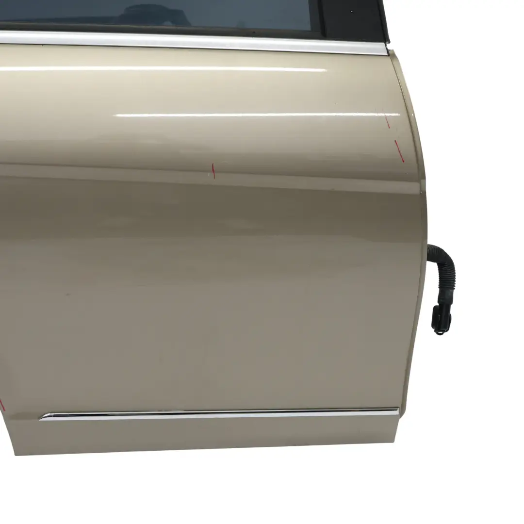 Mercedes W204 Berlina Puerta Trasera Derecha Sanidine Beige Metallic - 798 - SKU A2047302200-SAN - Número de pieza A2047302200