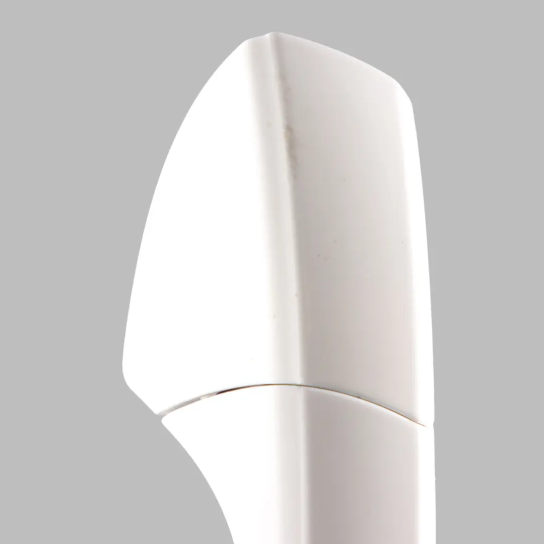 Garniture Poignée De Porte Gauche Blanc Polaire - 149 pour Mercedes W204 à propos du numéro de pièce A2047600170 Mercedes W204 Garniture Poignée De Porte Gauche Blanc Polaire - 149 - SKU A2047600170-POL - Numéro de pièce A2047600170