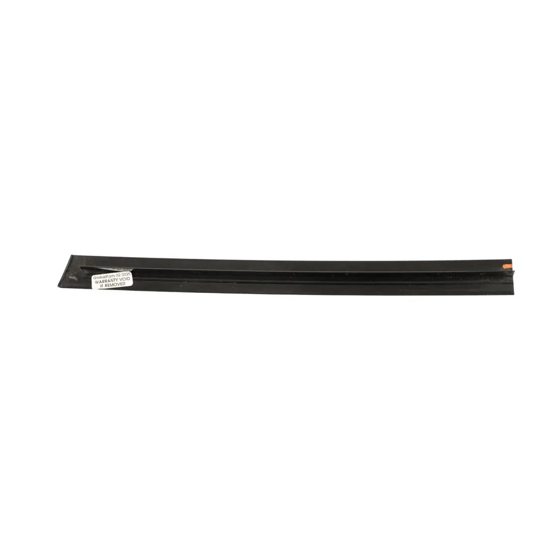 Mercedes W205 Separatore Divisorio Finestra Anteriore Destra - SKU A2057300419 - Numero di parte A2057300419