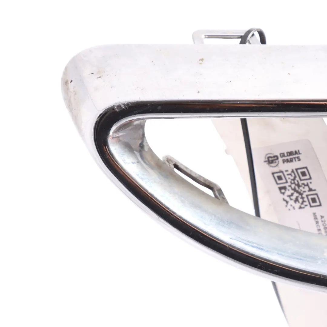 Mercedes W205 W213 Embellecedor Escape Trasero Derecho AMG - SKU A2058852321 - Número de pieza A2058852321