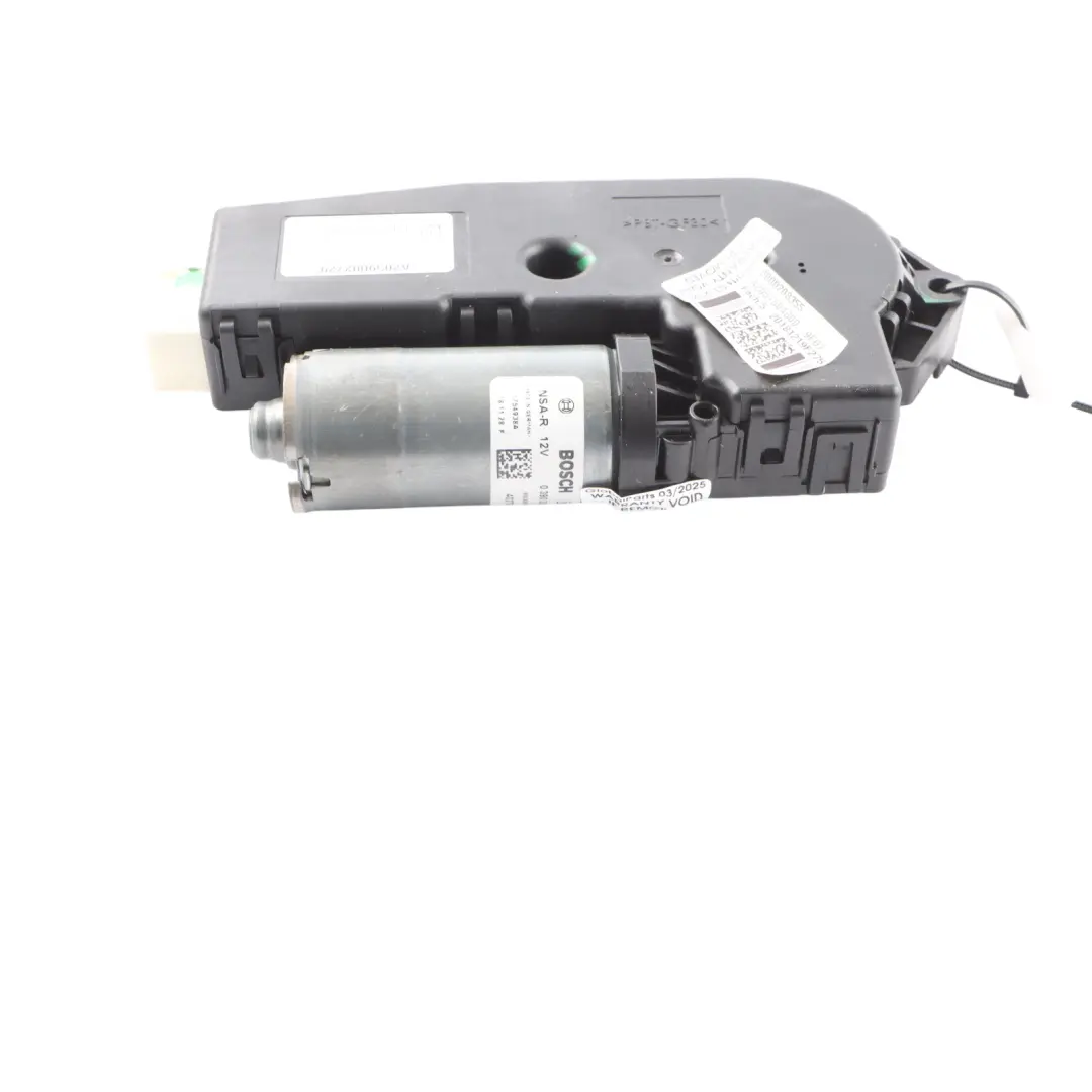Sunroof Control Unit Motor Sun Roof to Mercedes X253 W205 with Part number A2059002729 Mercedes X253 W205 Sunroof Control Unit Motor Sun Roof - SKU A2059002729 - Part number A2059002729