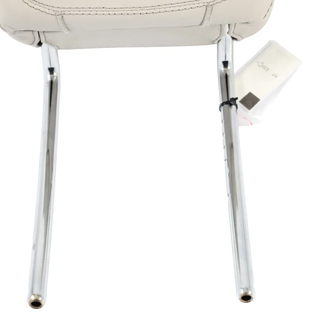 Mercedes W205 Reposacabezas Asiento Delantero Izquierdo Cubierta Cuero Beige - SKU A2059700350-1 - Número de pieza A2059700350