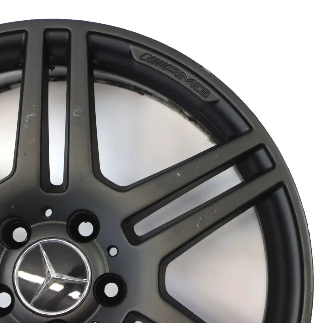 Mercedes C207 A207 AMG Jante arrière en alliage noir 18" 8.5J ET:49 - SKU A2074011402-7 - Numéro de pièce A2074011402